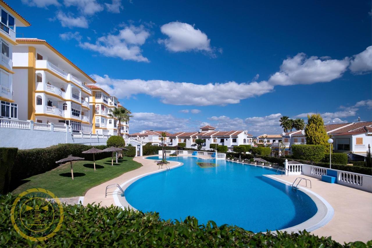 Ferienwohnung Lighthouse Parquemar Torre La Mata Exterior foto